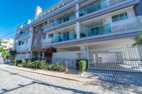 Localização Central - Apartamento a 200m da Praia